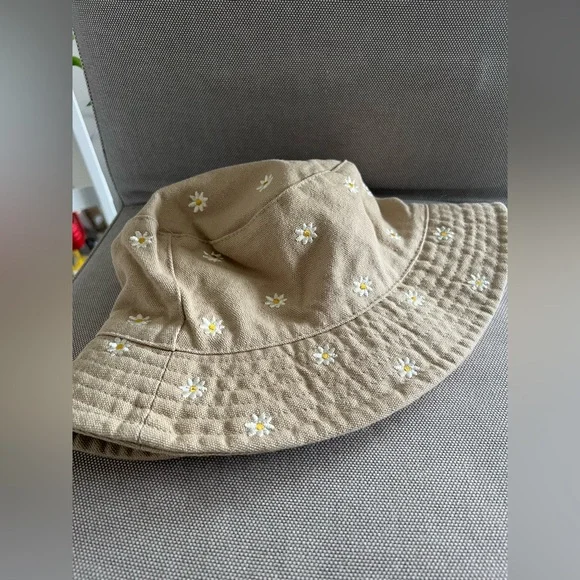 O’Neill Bucket Hat 🌼 - Picture 4 of 5